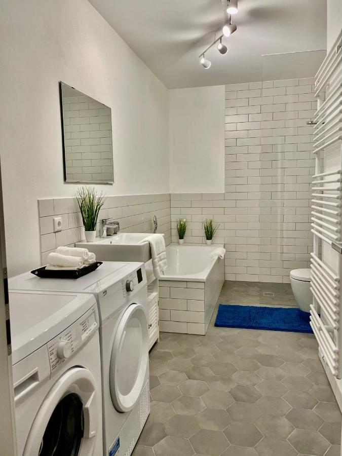 Апартаменты Voh Super Exklusives Loft, Zentral, Smart-Tv, Parkplatz Фоэнштраус Экстерьер фото